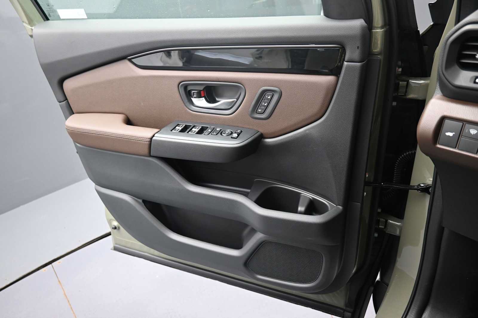 New 2026 Honda Pilot TrailSport image 12
