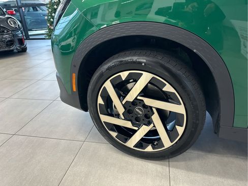Used 2025 MINI Cooper Countryman S image 13