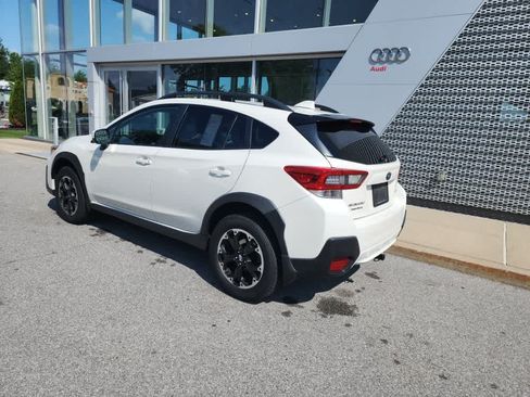 Used 2021 Subaru Crosstrek 2.0i Premium w/ Moonroof Package AWD/4WD image 7
