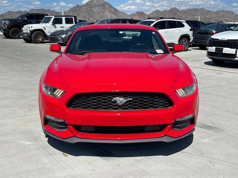 Used 2016 Ford Mustang Coupe RWD image 2