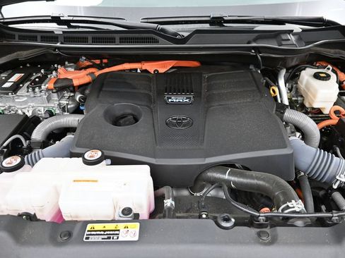 Used 2025 Toyota Sequoia TRD Pro AWD/4WD image 16