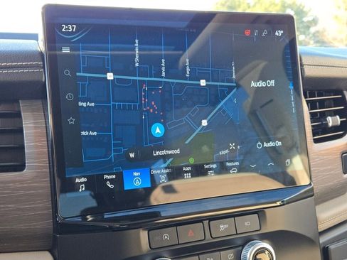 Used 2024 Ford Expedition Max Limited image 26