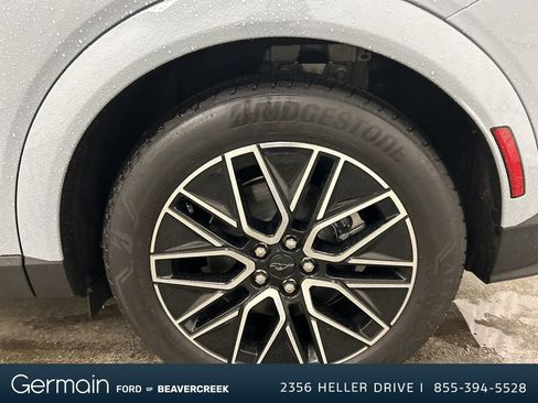 Used 2025 Ford Mustang Mach-E Premium image 11