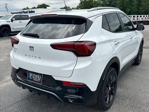 New 2026 Buick Encore GX Sport Touring w/ Advanced Technology Package FWD image 12
