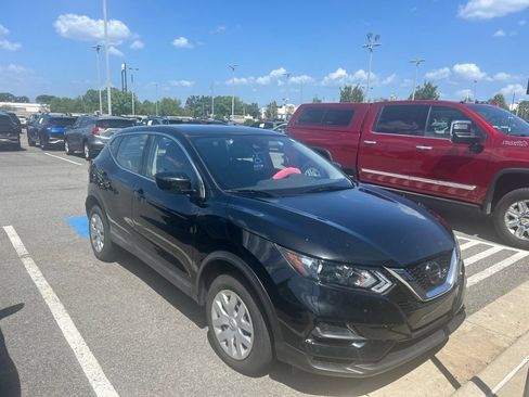 Used 2020 Nissan Rogue Sport S AWD/4WD image 4