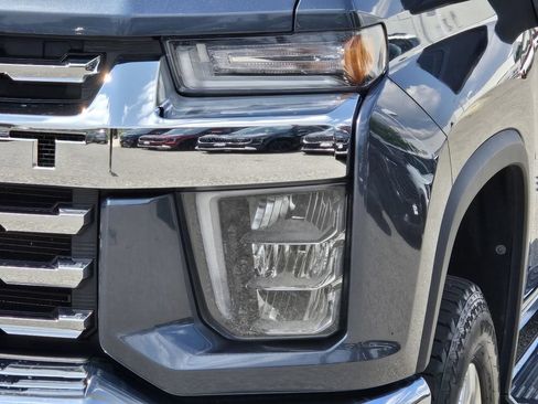 Used 2020 Chevrolet Silverado 3500 LTZ AWD/4WD image 41