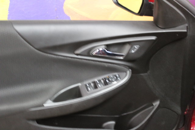 Used 2023 Chevrolet Malibu LT FWD image 13