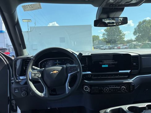New 2026 Chevrolet Silverado 1500 LT image 11