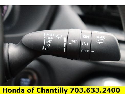 Used 2021 Toyota RAV4 XLE image 10