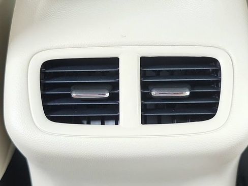 Used 2023 Buick Envision Essence w/ Technology Package I FWD image 41