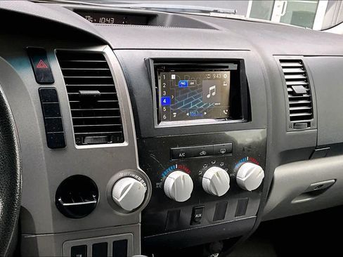 Used 2011 Toyota Tundra 2WD CrewMax w/ Tow Pkg image 6