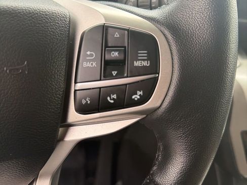 Used 2022 Ford Explorer XLT w/ Equipment Group 202A image 20