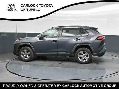Used 2022 Toyota RAV4 XLE w/ Convenience Package AWD/4WD image 10