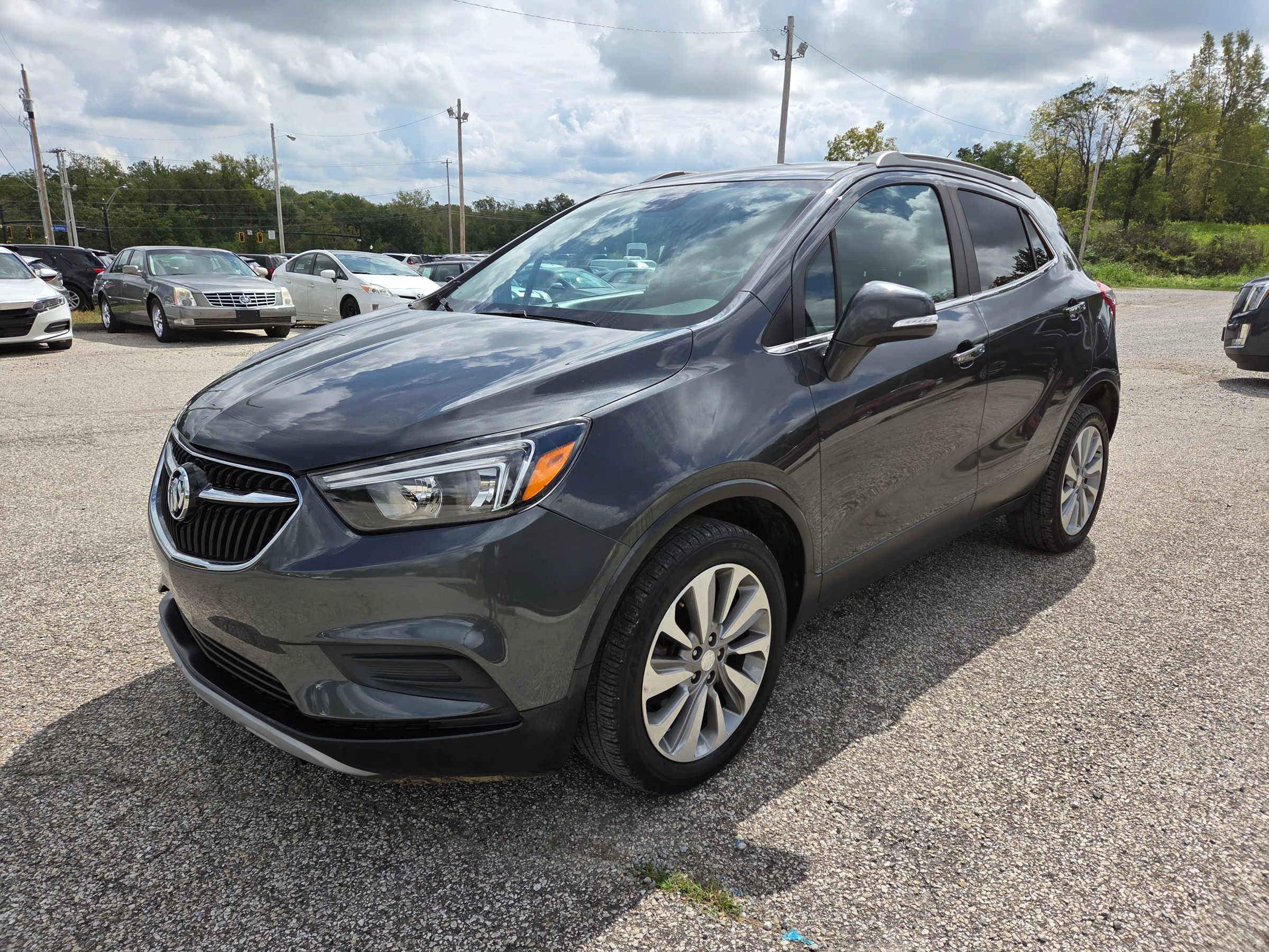 Used 2018 Buick Encore Preferred FWD image 2