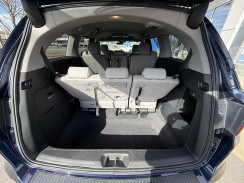 Used 2020 Honda Odyssey Elite image 36