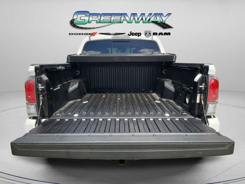 Used 2023 Toyota Tacoma TRD Sport image 8