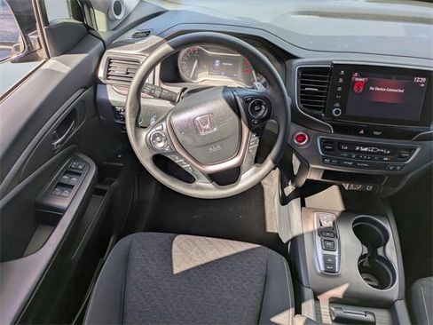 Used 2023 Honda Ridgeline Sport image 15