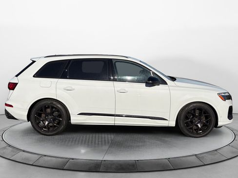 New 2026 Audi SQ7 Prestige image 8