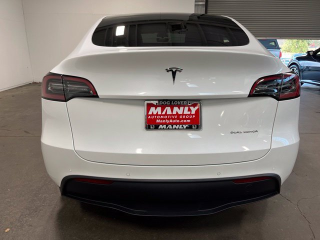 Used 2021 Tesla Model Y Long Range AWD/4WD image 4