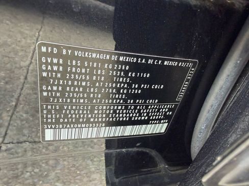 Used 2022 Volkswagen Tiguan SE FWD image 32
