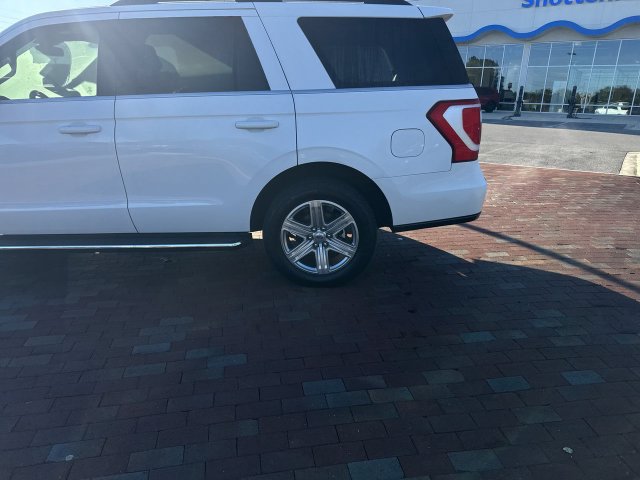 Used 2020 Ford Expedition XLT w/ Equipment Group 202A RWD image 7