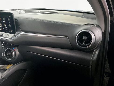 Used 2024 Chevrolet Blazer LT image 28