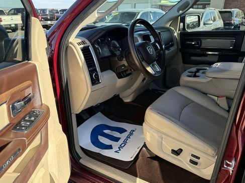 Used 2017 RAM 1500 Laramie w/ Convenience Group image 13