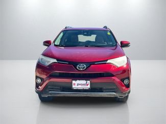 Used 2018 Toyota RAV4 XLE video 2
