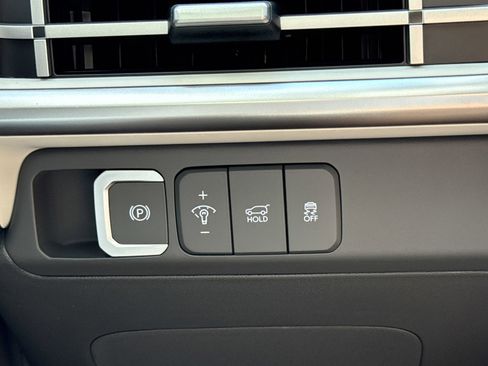 New 2026 Hyundai Santa Fe SE image 19