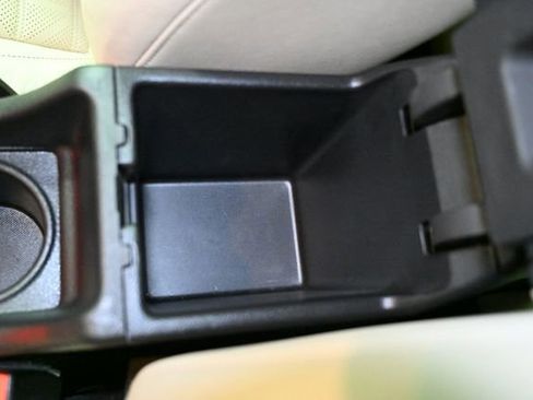 Used 2016 Buick Cascada Premium image 29