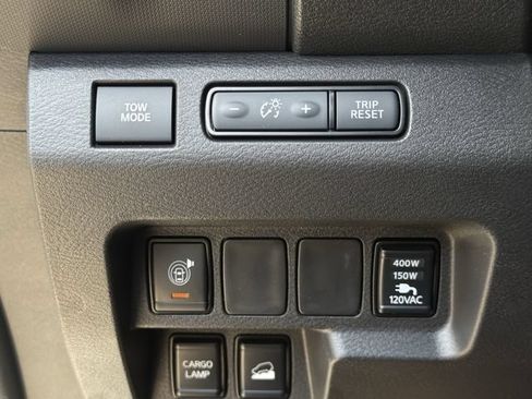 Used 2024 Nissan Frontier SV w/ SV Convenience Package AWD/4WD image 23