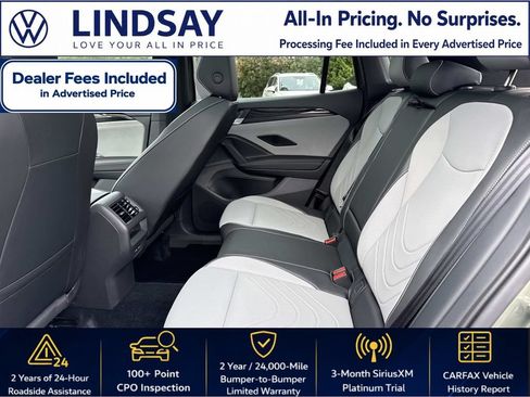 Used 2025 Volkswagen Tiguan SE R-Line AWD/4WD image 12