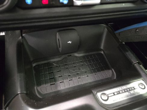 Used 2024 Ford Bronco Wildtrak image 31