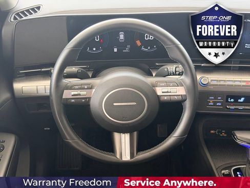 Used 2024 Hyundai Kona SEL FWD image 16