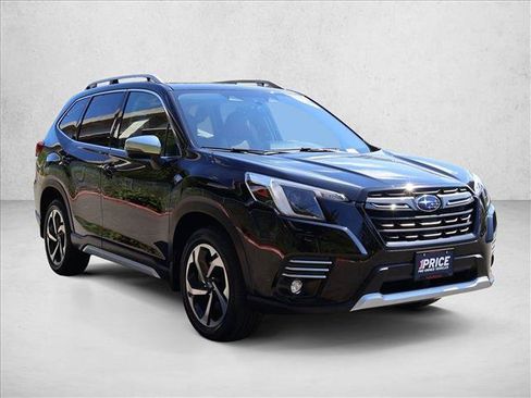 Used 2023 Subaru Forester Touring AWD/4WD image 4