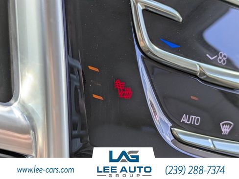 Used 2015 Cadillac SRX Luxury AWD/4WD image 28