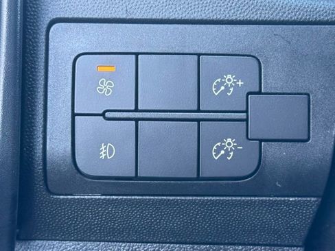 New 2026 RAM ProMaster 1500 w/ Quick Order Package 22G SLT image 26