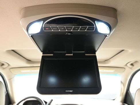 Used 2018 GMC Yukon Denali image 20