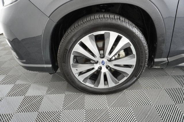 Used 2019 Subaru Ascent Limited AWD/4WD image 16