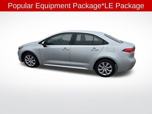Used 2024 Toyota Corolla LE image 2