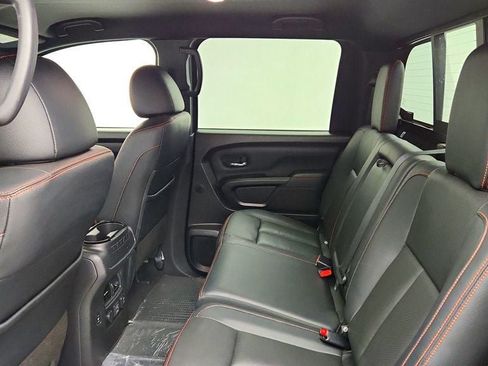 Used 2024 Nissan Titan PRO-4X w/ Pro-4x Convenience Package AWD/4WD image 20