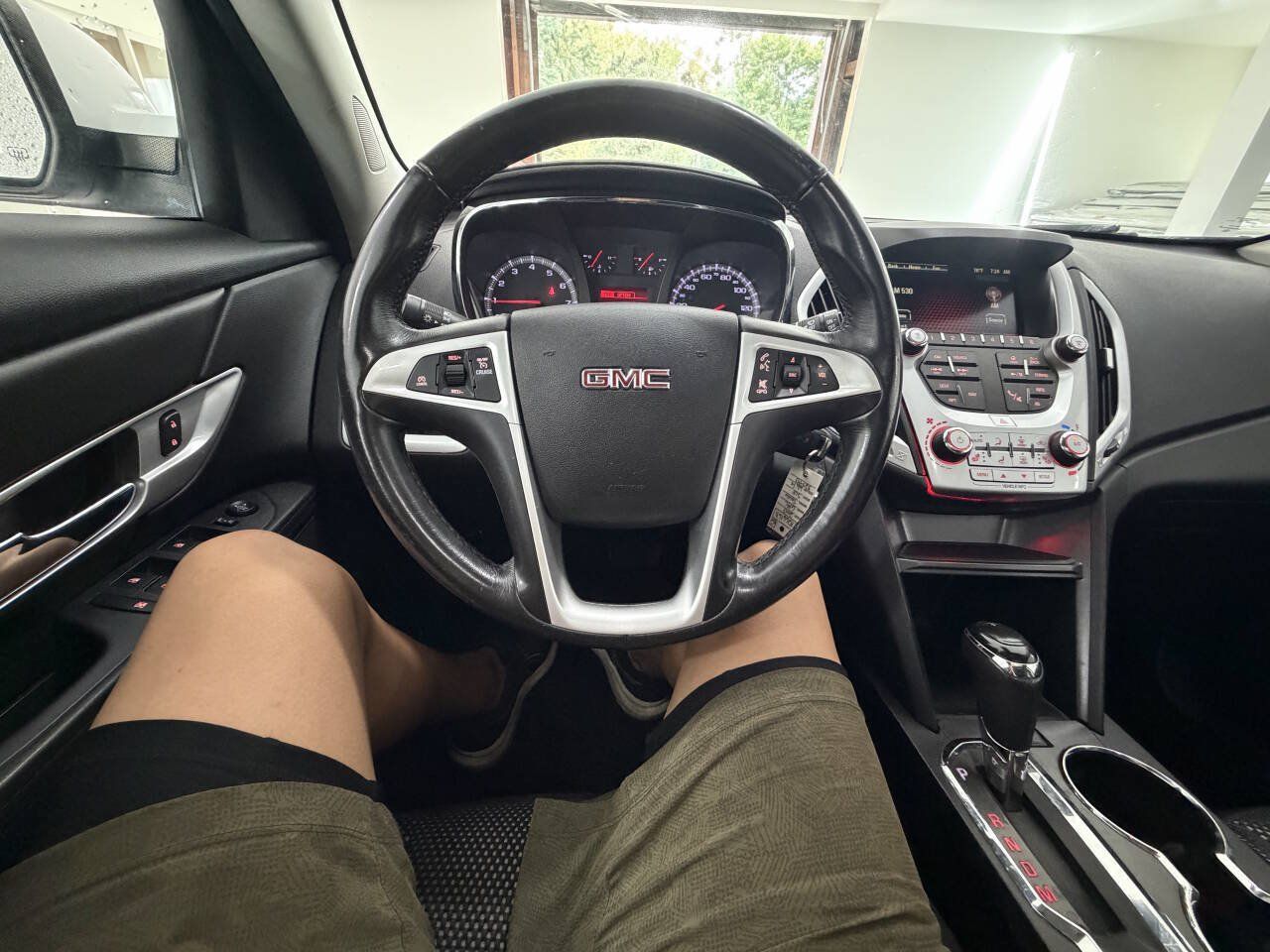 Used 2017 GMC Terrain SLE w/ Convenience Package AWD/4WD image 29