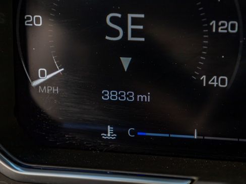 Used 2026 GMC Sierra 2500 Denali Ultimate w/ Max Trailering Package image 22