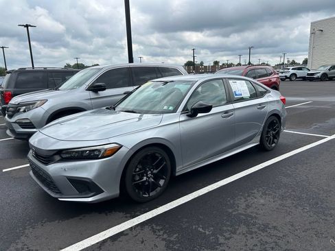 Used 2023 Honda Civic Sport image 29