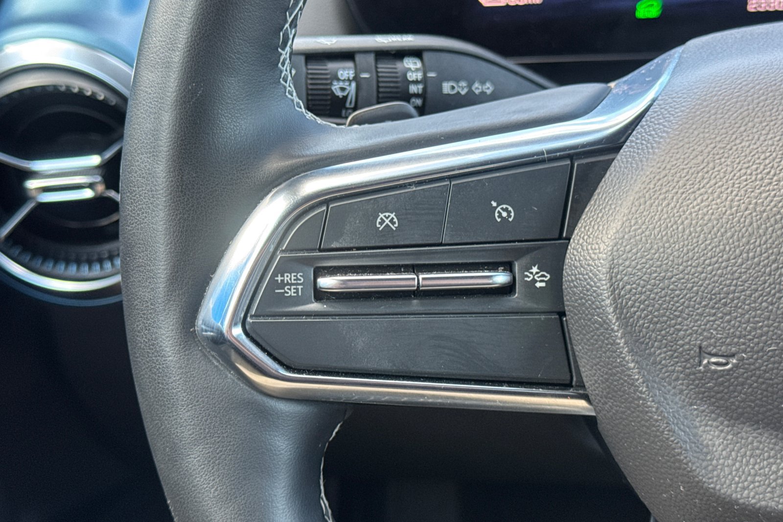 Used 2024 Chevrolet Equinox EV LT AWD/4WD image 34