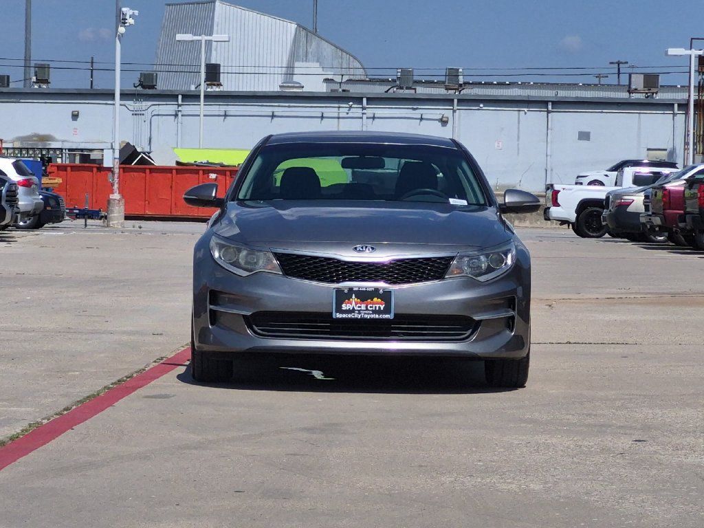 Used 2018 Kia Optima LX FWD image 9