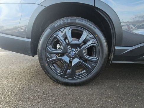 Used 2024 Subaru Ascent Onyx Edition image 27