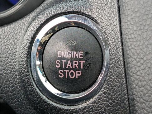 Used 2016 Subaru Outback 3.6R Limited image 28