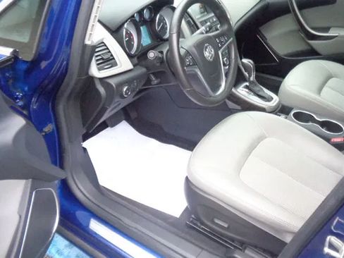 Used 2014 Buick Verano Convenience FWD image 14