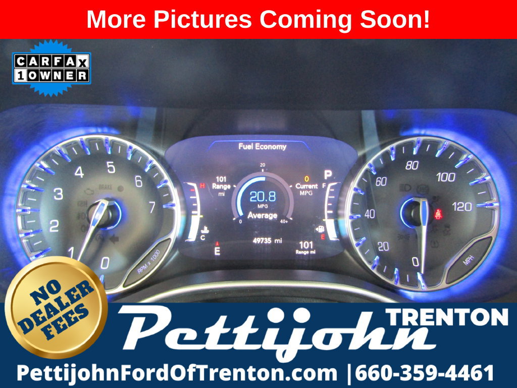 Used 2021 Chrysler Pacifica Touring-L FWD image 27